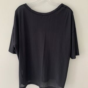 Sheer lululemon short sleeve shirt